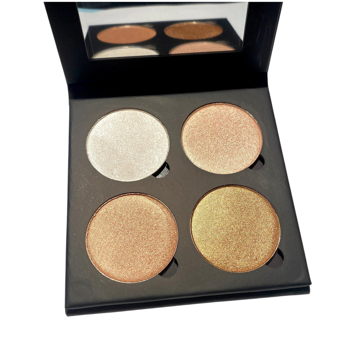 ETHEREAL LUMINIZER 4 Shades Pressed Highlighter Palette