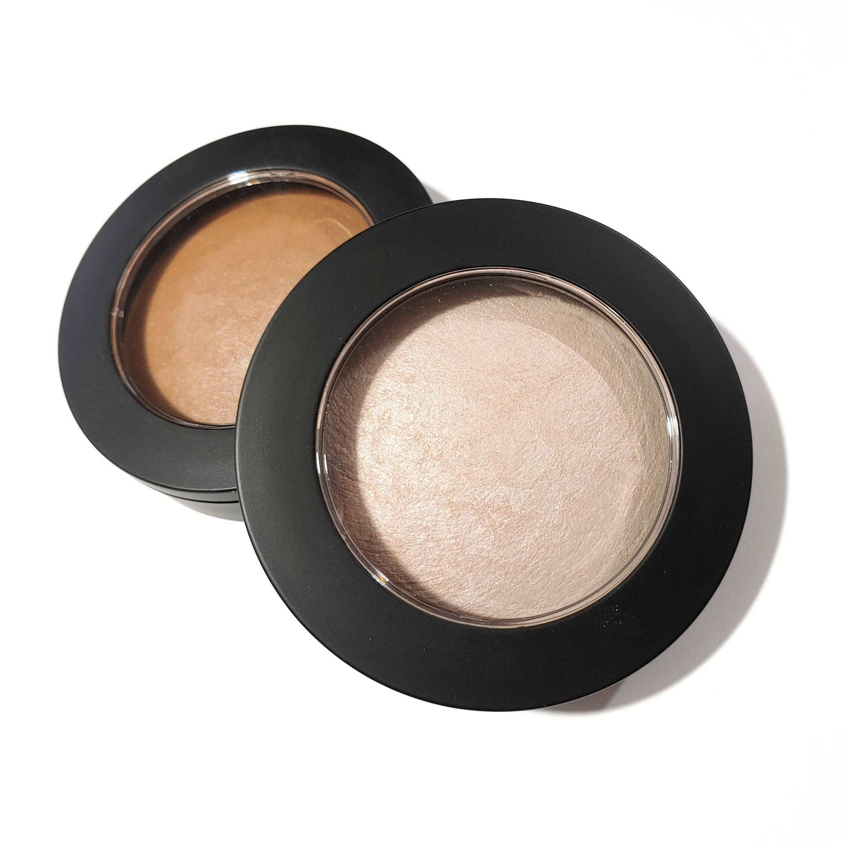 Baked Mineral Highlighter Bronzer