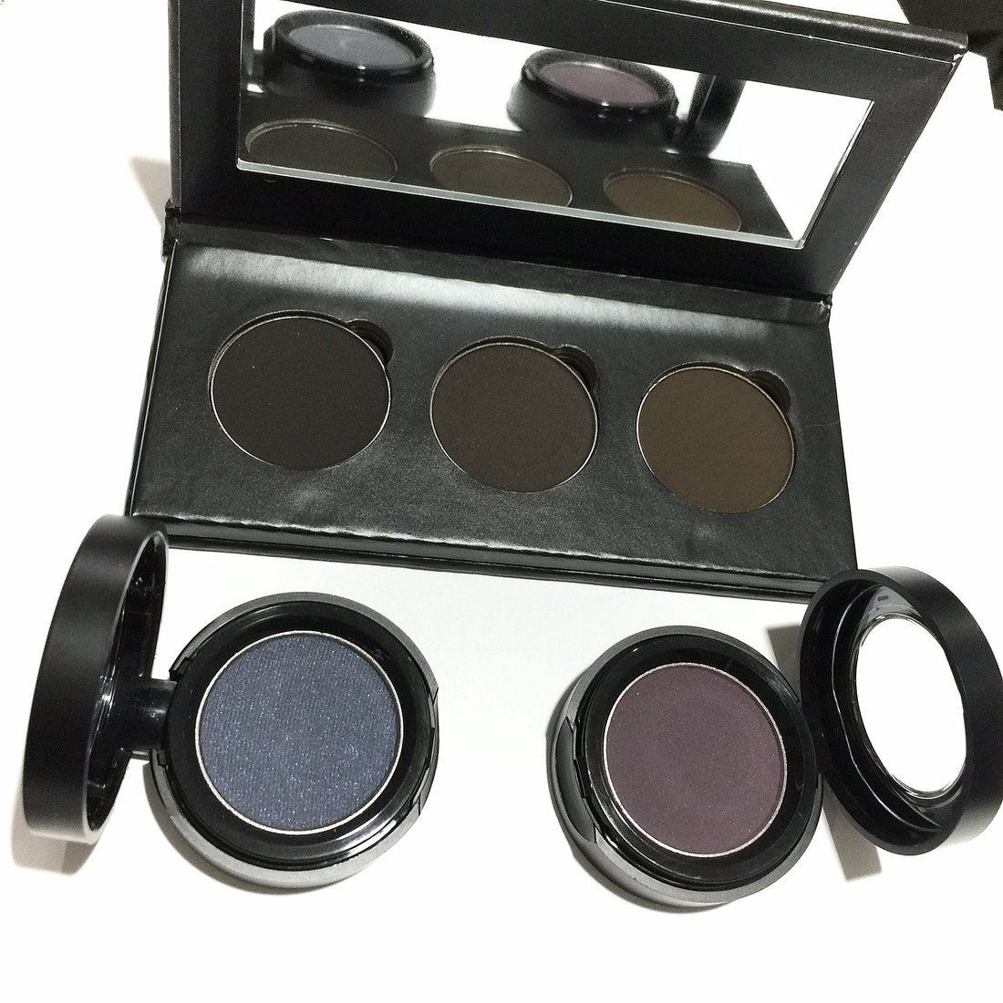 Pressed Cake Eye Liner | Single Case