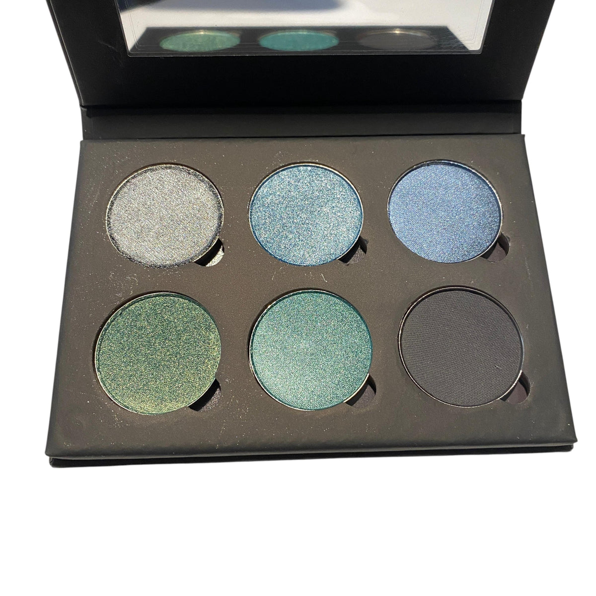 STORMY RIVER 6 Shades Pressed Eye Shadow Black Palette