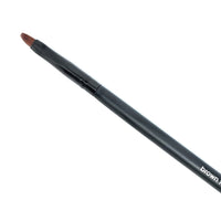 Line & Smudge Makeup Brush