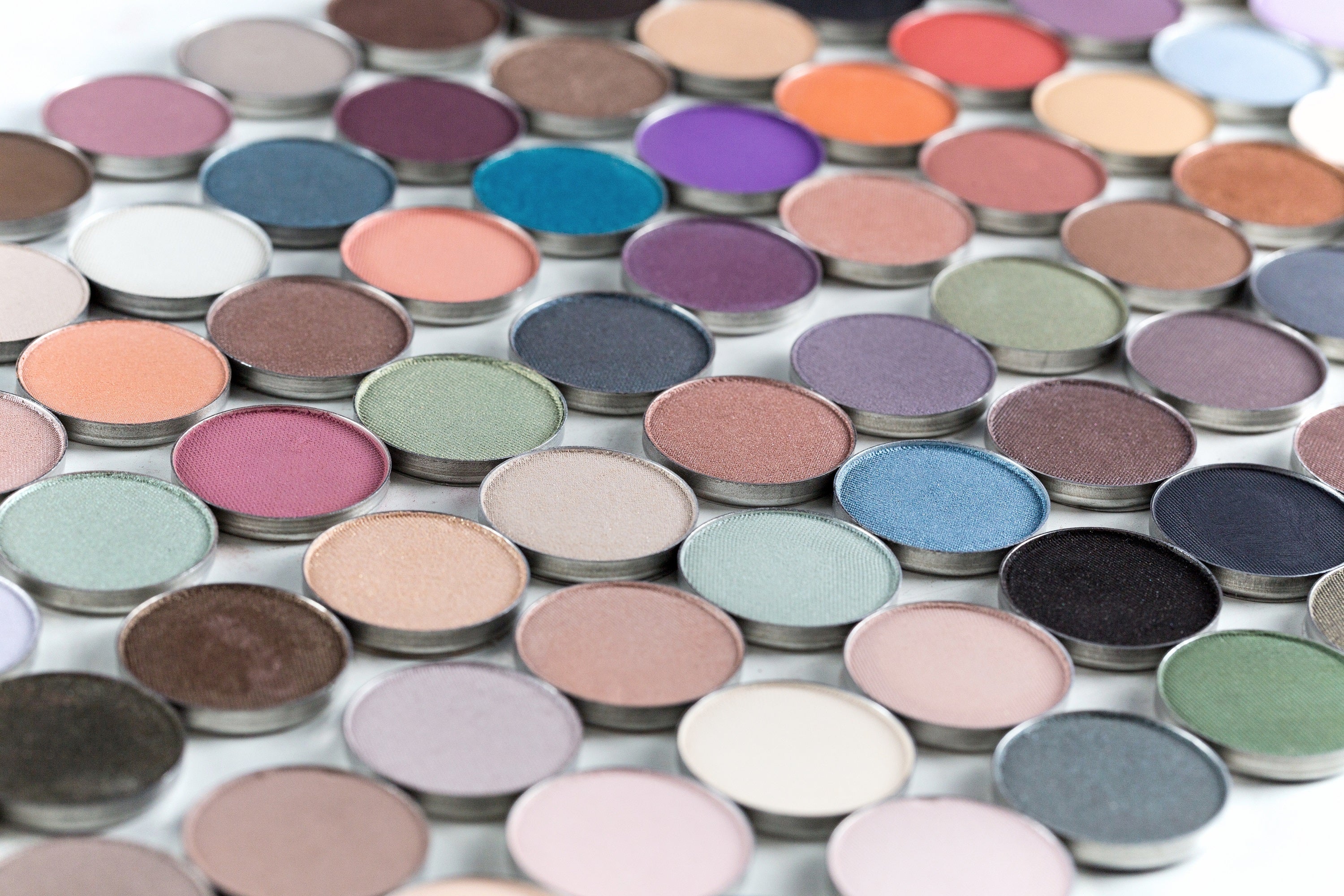 Pressed Eye Shadow Single Compact | Shimmer Shades